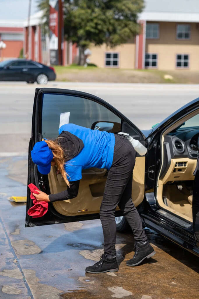 Local Business Spotlight: Burleson Wash and Lube