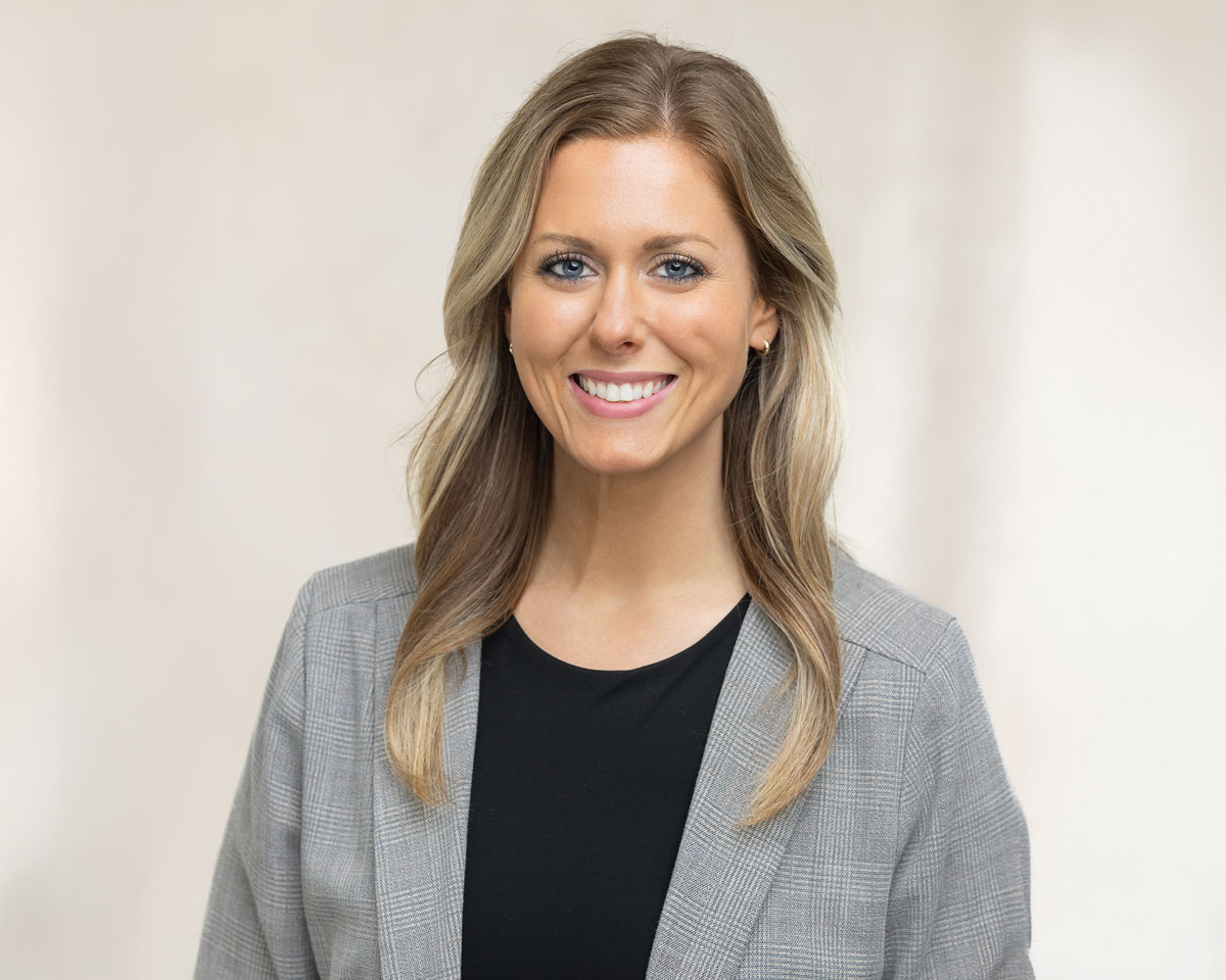 Kayla Hoffman Assistant Vice President Loan Officer Ciera Bank, Burleson Branch