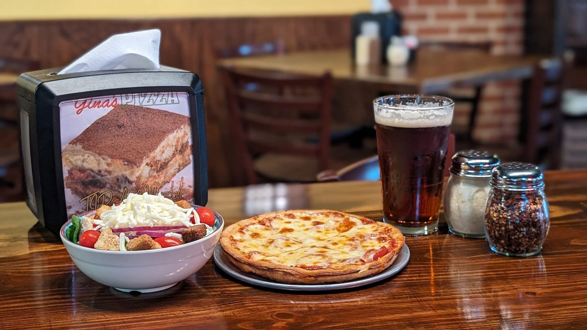 ginas-pizza-burleson-tx-1125_3278 Gina's Pizza in Burleson Texas