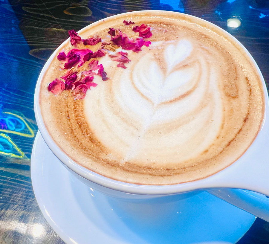 local-life-daydream-coffee-1125_9694 daydream coffee burleson espresso latte cappucino machiato